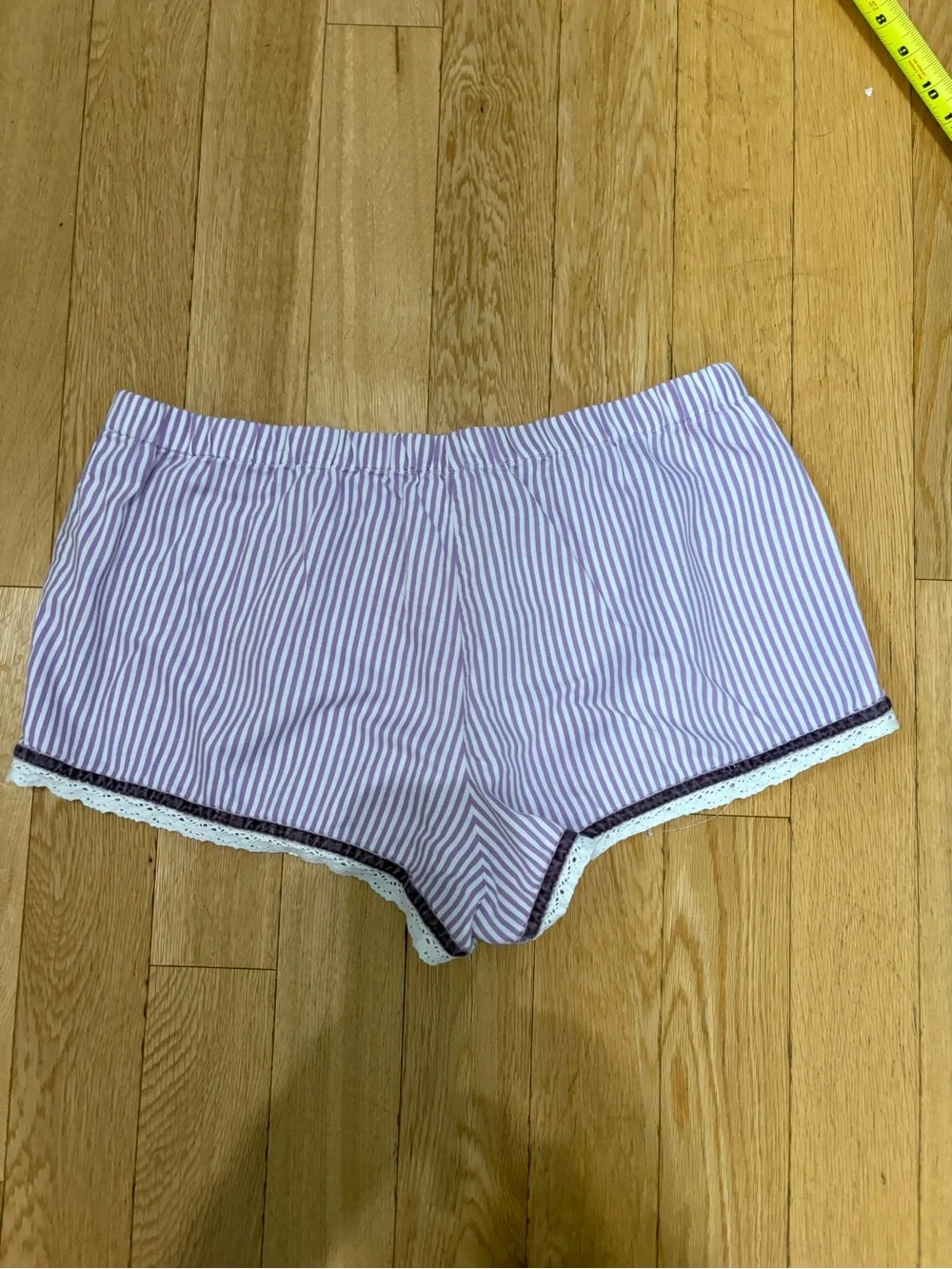 Victoria's Secret Cotton Striped Lace Pajama Shorts 2010s Vintage-Inspired M